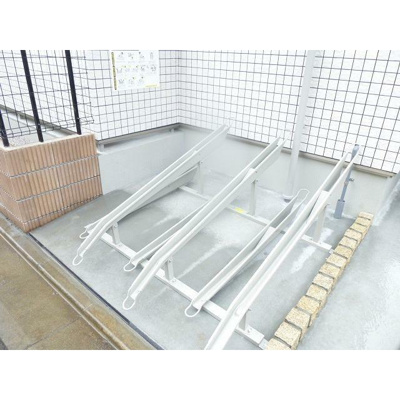 【その他】 | リズ高円寺 | 駐輪場有り。