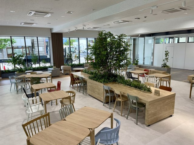 ＪＯＭＯスクエアの内装|中はこのようになっています