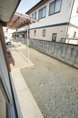 江田町一戸建の庭|お庭です