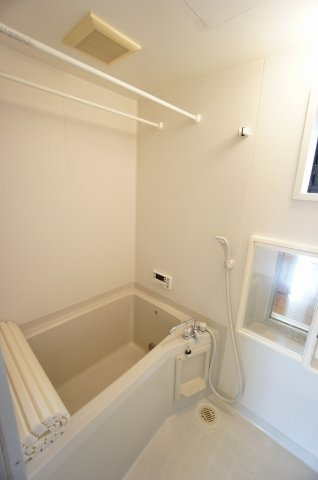 シャルマン寿の浴室|コンパクトで使いやすいお風呂です