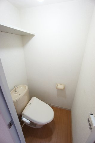 シャルマン寿のトイレ|ゆったりとした空間のトイレです