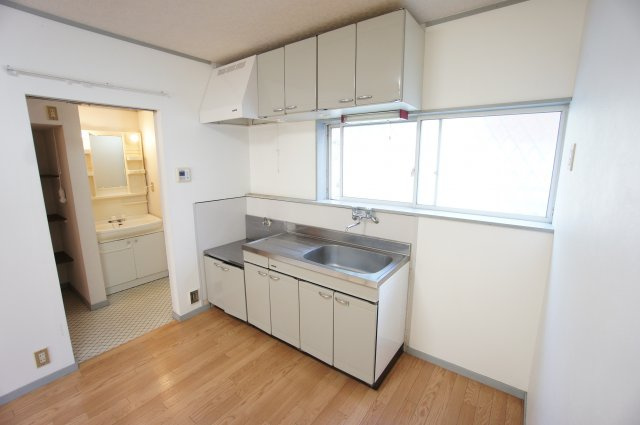 大沢ハイツCのキッチン|きれいなキッチンです