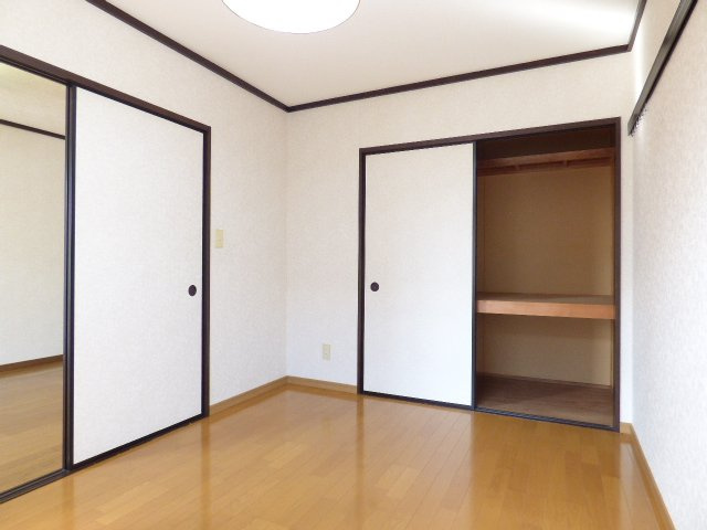 ファミールトムAの収納|小物を収納するのに便利です