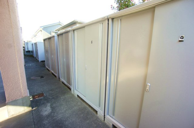 総社マンションの収納|こまごまとしたものを収納できそうですね