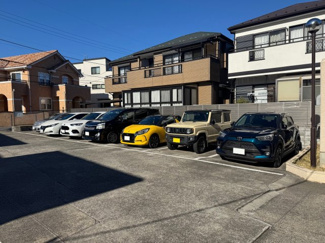 【駐車場】