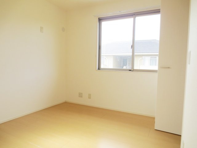 ソレイユDの和室