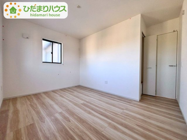 野田市宮崎新田3期　新築戸建　１号棟の洋室|6.5帖の洋室です♪　入口扉の隣にクローゼットがございます♪