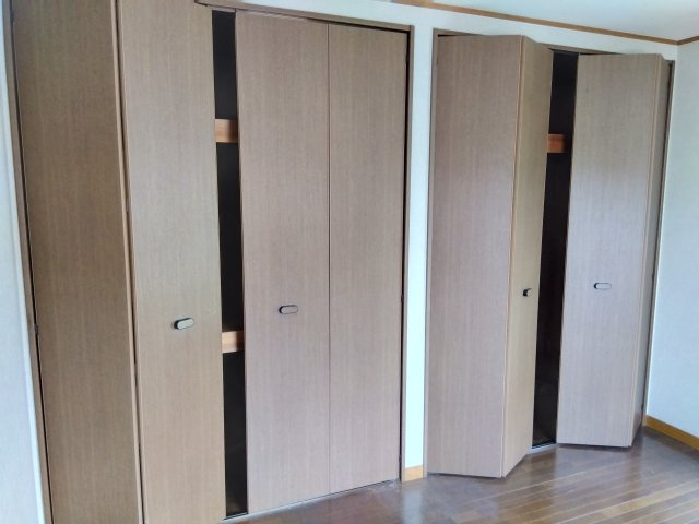 売中古戸建　三島市三恵台の収納|荷物が多くても収納スペースがたっぷりあるので、生活スペースを広く確保する事ができます。