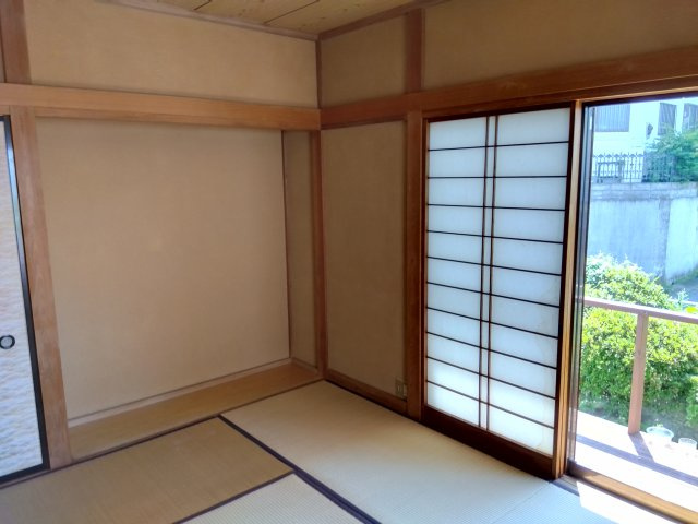 売中古戸建　三島市三恵台の和室|来客スペース・子供の遊び場・昼寝スペースなど色々と幅広く使える大活躍の和室です。