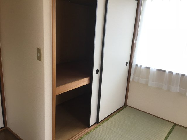 ジョリー三井寺の収納