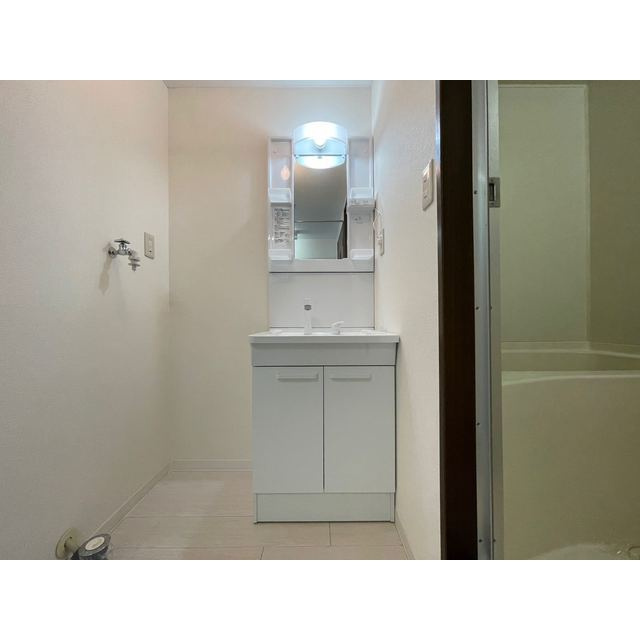 キュウブＥＸ三俣の洗面所|コンパクトで使いやすい洗面所