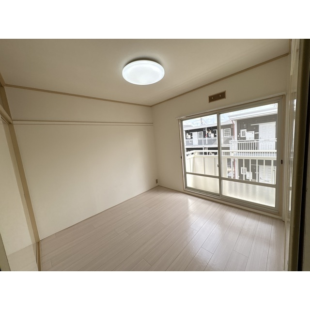 サンシティ江田Bの内装|内装は落ち着いています