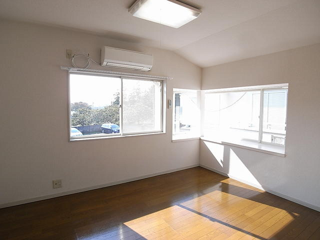 ２面採光です◆照明付き◆