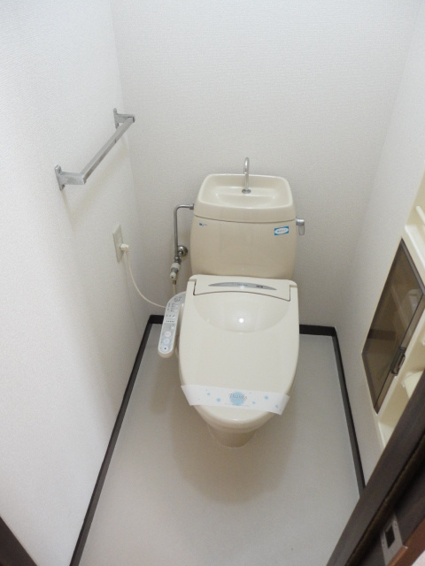 エイブルハイツＤのトイレ|シンプルで使いやすいトイレです