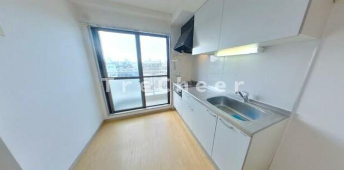 ヴィレッヂツチダのキッチン