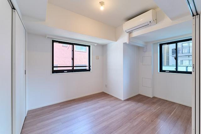 エスタート入谷Ⅱの居間・リビング