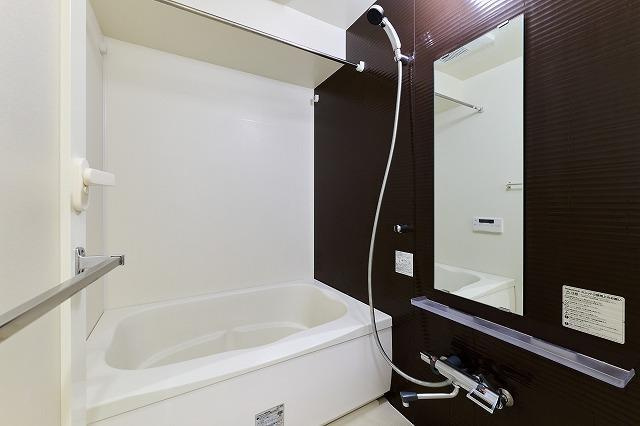 エスタート入谷Ⅱの浴室