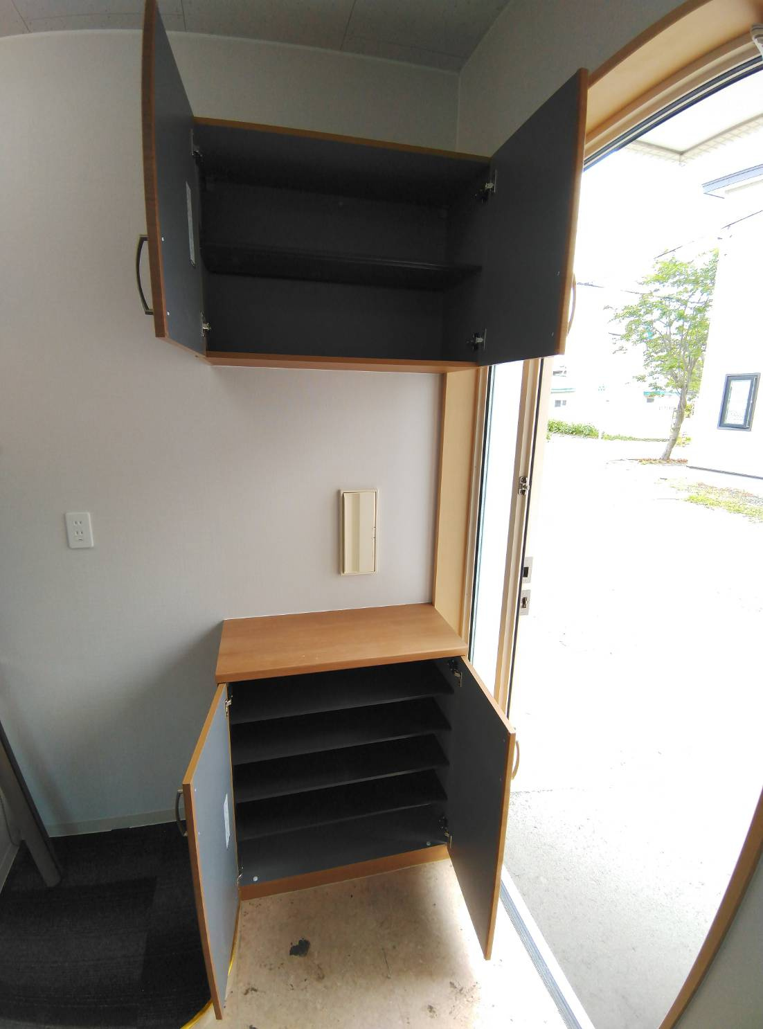 富士見2丁目貸事務所の玄関