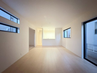 【居間・リビング】 | 川越市下広谷　新築分譲　東武東上線『鶴ヶ島駅』徒歩17分　【広谷小学区】