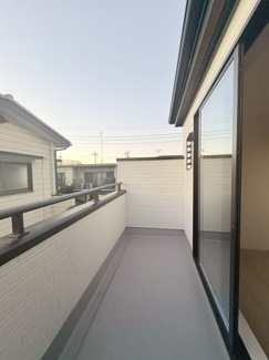 【バルコニー】 | 川越市下広谷　新築分譲　東武東上線『鶴ヶ島駅』徒歩17分　【広谷小学区】