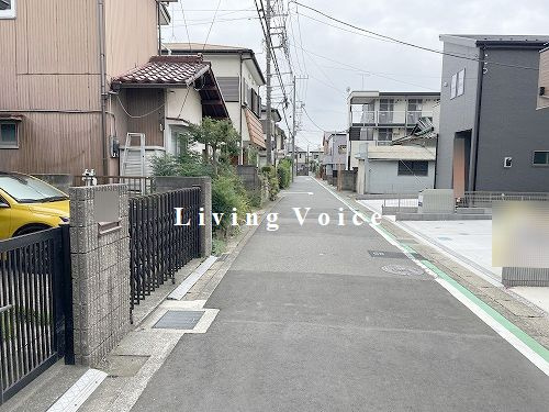 【前面道路含む現地写真】 | 【仲介手数料０円】海老名市東柏ヶ谷5丁目　新築一戸建て　1号棟　全3棟 | 海老名市東柏ヶ谷5丁目　新築一戸建て　全3棟