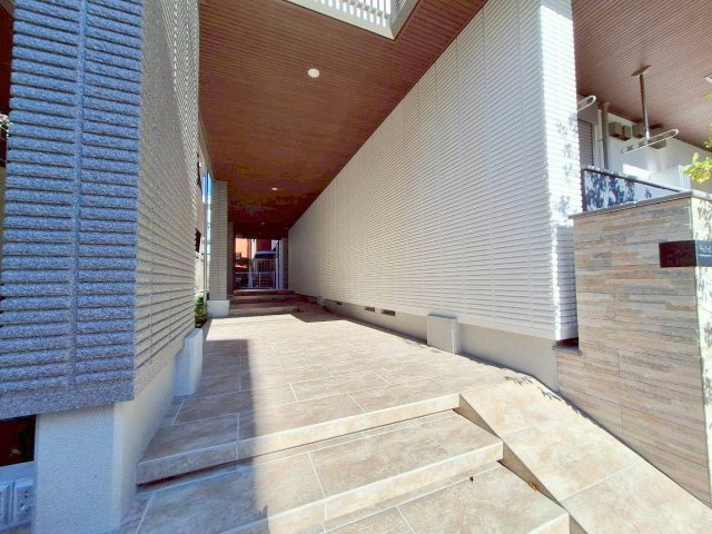 ヘーベルメゾン西葛西　Ｅ　イーストのエントランス|★エントランス★