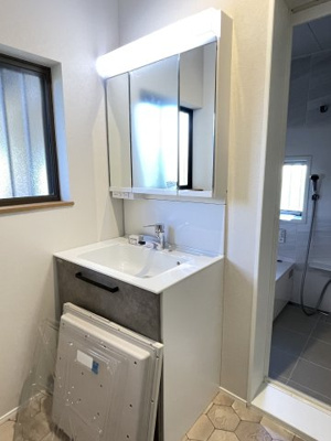 【洗面所】 | 三重郡菰野町大字菰野 | 洗面