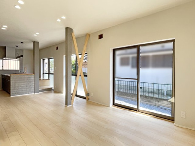 【居間・リビング】 | 三重郡菰野町大字菰野 | ＬＤＫ