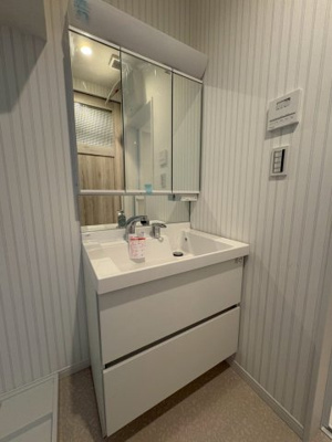 【独立洗面台】 | 長洲中通2丁目テラスハウス
