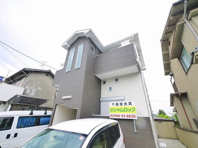 アッシュビーアコダ