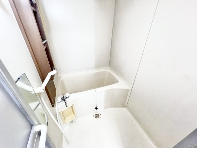 シャルマンコーポの浴室|日々の暮らしに欠かせないお風呂です