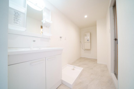 丸美タウンマンション昭和橋の独立洗面台