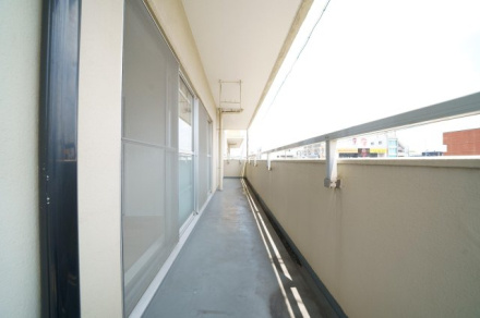 名古屋市中川区昭和橋通２丁目の中古マンションのバルコニー