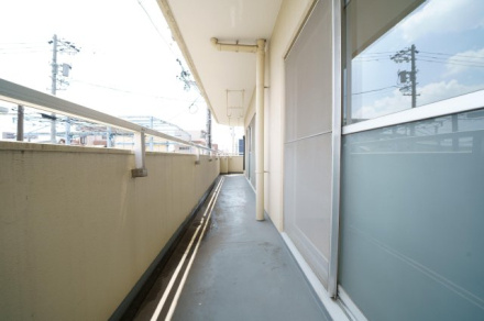 名古屋市中川区昭和橋通２丁目の中古マンションのバルコニー