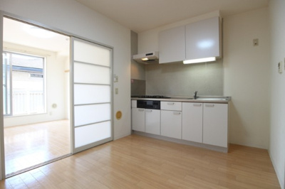 【キッチン】 | URBIS高円寺 | システムキッチン。