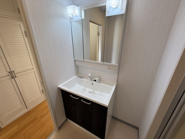 TGCマンション第８の独立洗面台