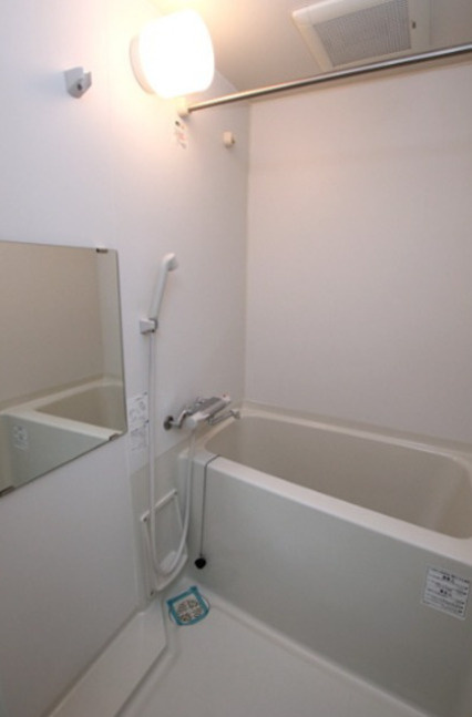 ZESTY松陰神社　最寄り駅3分　ネット0　敷金0の浴室