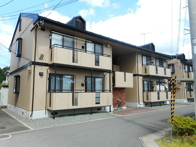 ラ・ペルラ下北沢