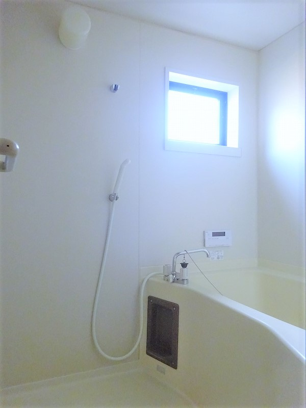 ロイヤルハイツの浴室