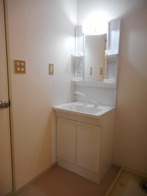 ロイヤルハイツの独立洗面台