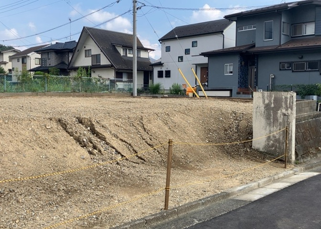【外観】 | 土地探しをしていると都市計画区域という言葉を目にすると思います。法律によって、都道府県知事や国土交通大臣が指定するエリアのことを指しており、都市計画区域は市街化区域と市街化調整区域に分けられています。