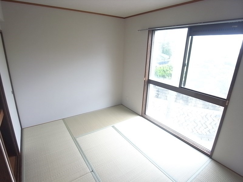 グリーンハイツ妙法寺　B棟の和室|和室があると落ち着いた雰囲気になりますね