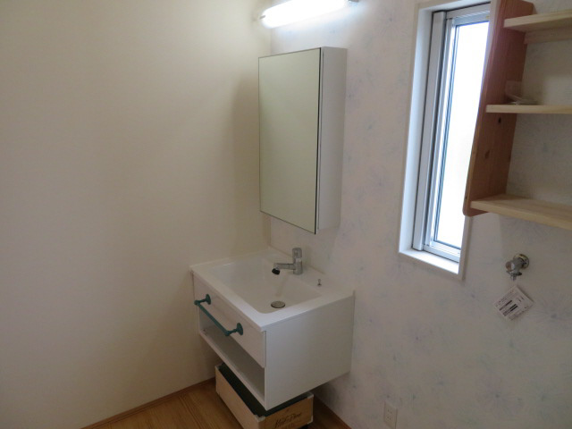 リアンハウス今在家北Ⅱの洗面所