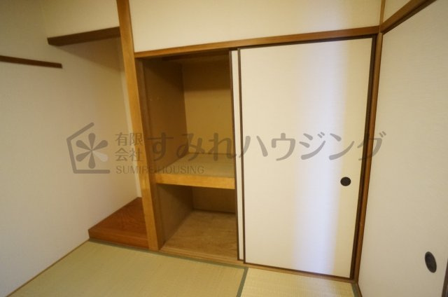 荻野ハイタウンの収納|参考、同建物・同間取りの号室