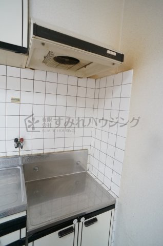 荻野ハイタウンのキッチン|参考、同建物・同間取りの号室