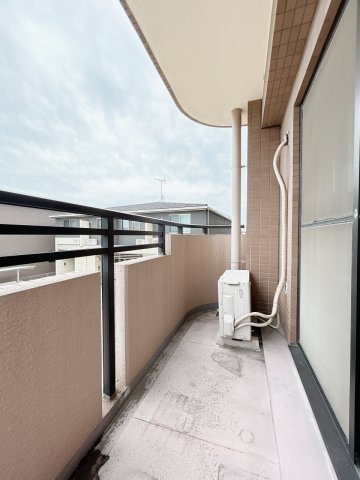 【仲介手数料無料／中川区】ライオンズマンション吉津のバルコニー