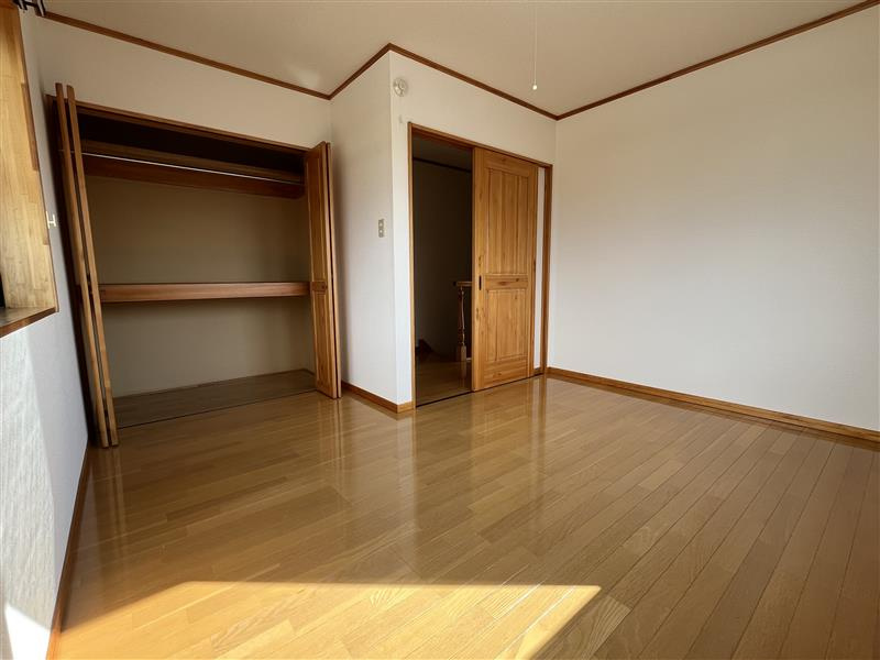 メゾネット四谷の居間・リビング