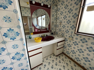 【独立洗面台】 | 天童市北久野本　中古戸建 | 1F