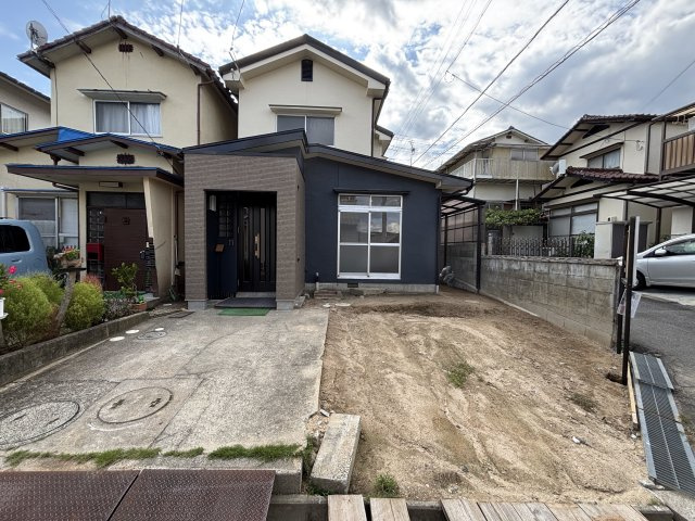 中古戸建　相田5丁目の駐車場