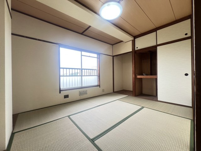 松が丘住宅11号棟の内装